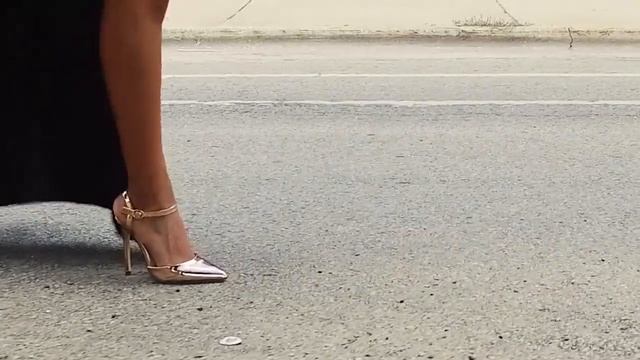 Музыка - Танцы - Девушки - Красота - Страсть - Шоу - Поцелуй - № (28) смотреть онлайн