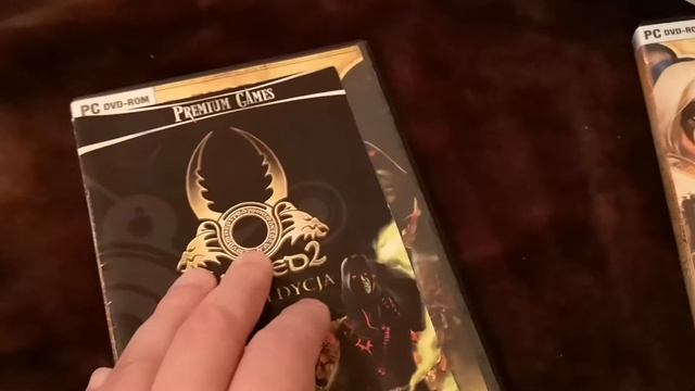 Sacred 2 kiedyś a teraz | 2 egzemplarze pudełka смотреть онлайн