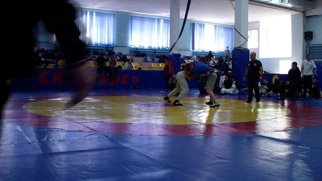 Первенство ЮФО по борьбе на поясах среди юниоров и юниорок 18-20 лет 21-23.02.2025 г. Алушта-3а смотреть онлайн