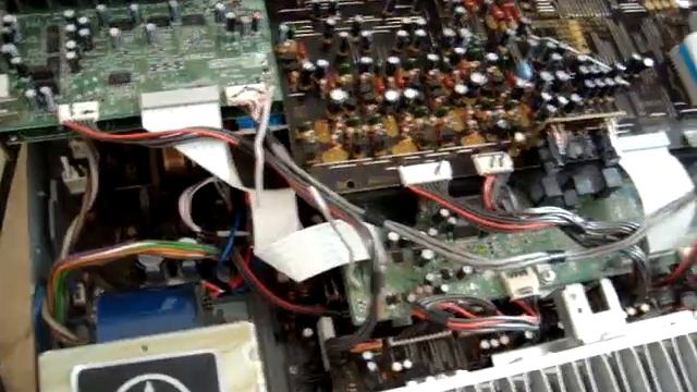 Receiver Liga e Desliga - Yamaha RX-V663 смотреть онлайн