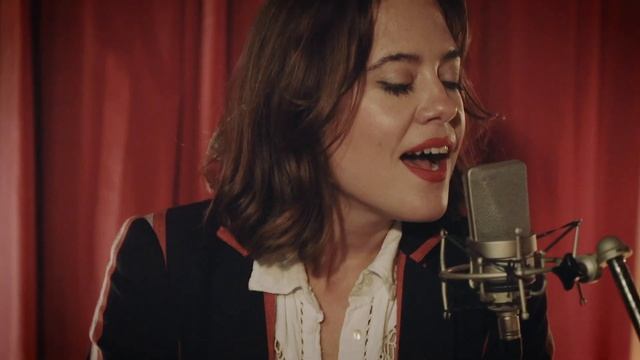 SIXTEEN TONS - MEG & WILLIAM смотреть онлайн