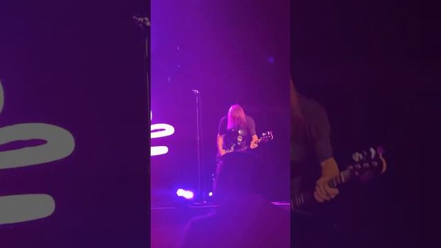 Goo Goo Dolls live Nashville 2022 Iris смотреть онлайн