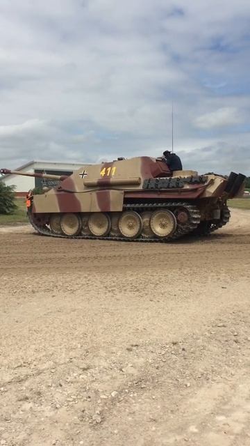 The Sound of Jagdpanther engine смотреть онлайн