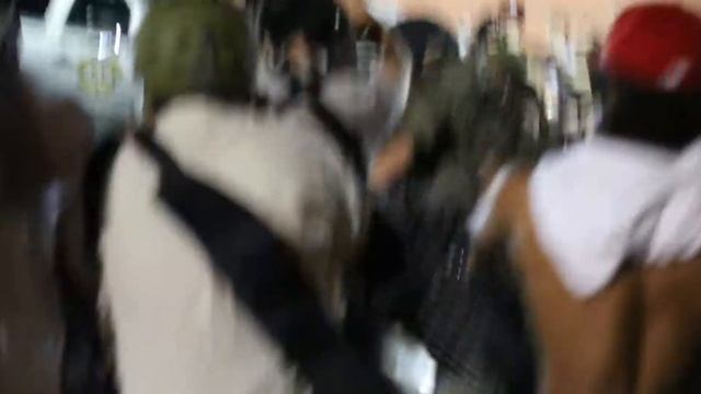 Police Guns Drawn смотреть онлайн