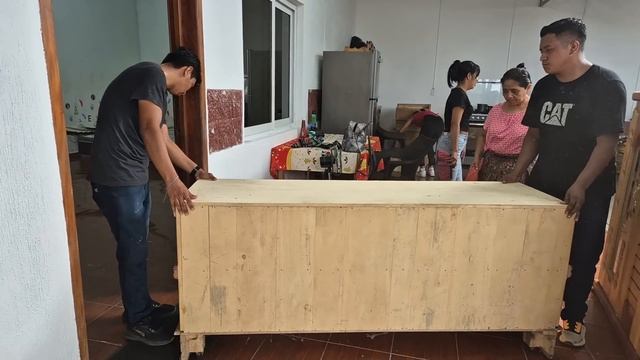 Santo Dios mira Por que Yassy le toco la Cara a Wicho en plena Mudanza/Esta relación llego a su Fin смотреть онлайн
