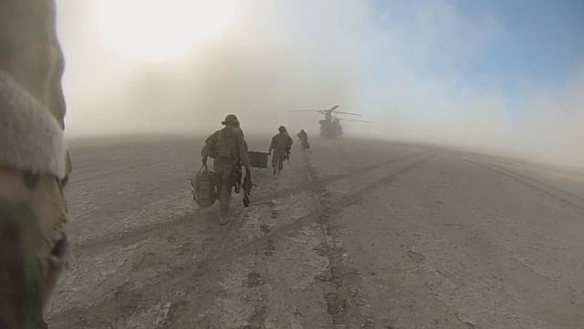 US Army Helmet Cam Getting Picked Up In Chinook, Afghanistan