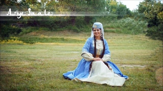Asiye Saale ve Qırım - Ne güzel oğlan (Kırım Yöresi Türküsü) смотреть онлайн