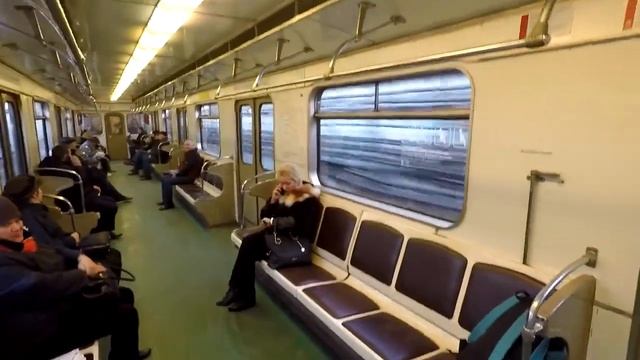 обзор вагона еж-3 (последние еж-3 на ТКЛ) #рекомендации #метро #метро2033 #поезда #изметро смотреть онлайн