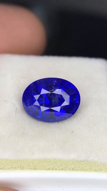 Heated blue 💙 Sapphire available for sell. смотреть онлайн
