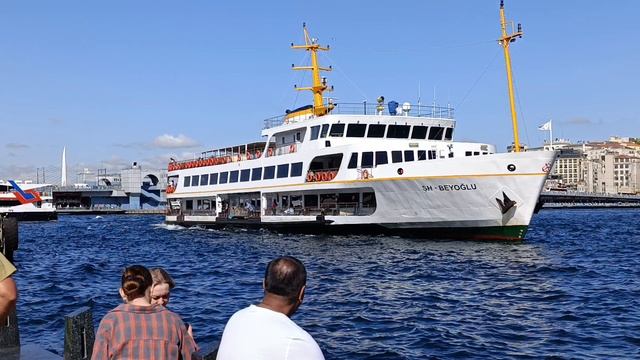 Приход теплохода. Стамбул