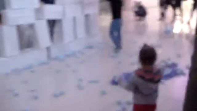 Sнежный бой в ОЗ МОЛЛ!!! смотреть онлайн