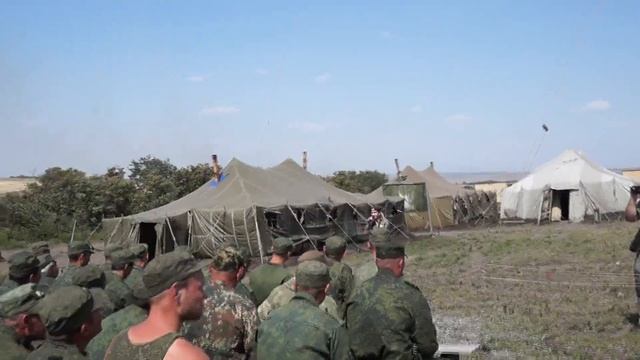 Молодая поэтесса Богдана Нещерет выступила перед бойцами Новороссии !