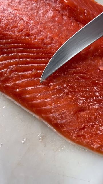 Sam’s Club Sockeye Salmon Has WORMS!!! BEWARE!!! смотреть онлайн