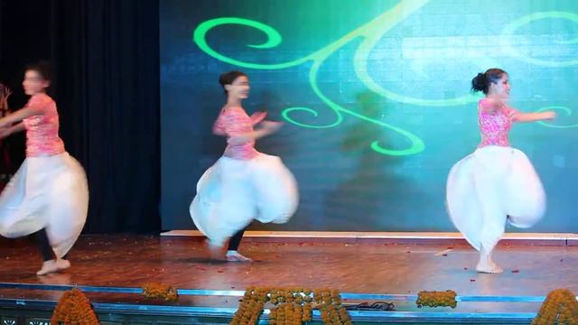 Dance By Devarshi Badola смотреть онлайн