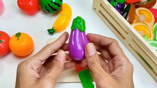 Oddly Satisfying Video | Cutting Fruits and Vegetables, Corn | Plastic ASMR Squishy смотреть онлайн