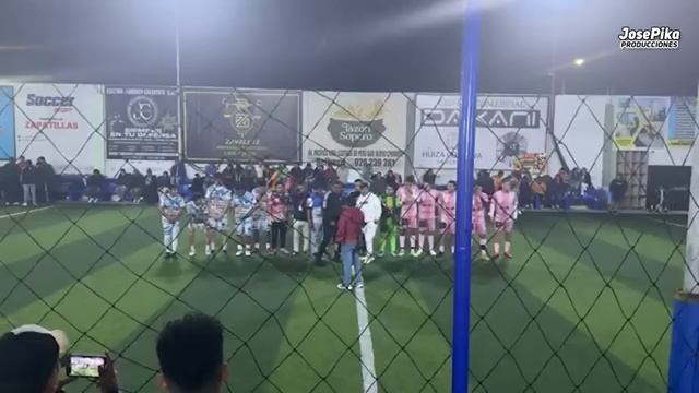 FUTBOL DE LOCURA entre Payasos (Payachin) Futbol Challenge con Pepe Rocky смотреть онлайн