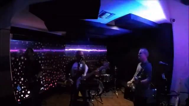 "Shook Me All Night Long" cover The Mango-Fish Band смотреть онлайн