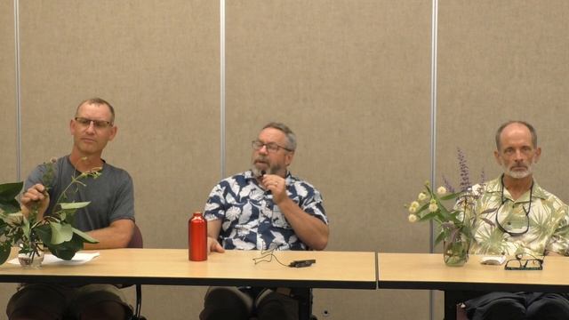 Horticulture Hour смотреть онлайн