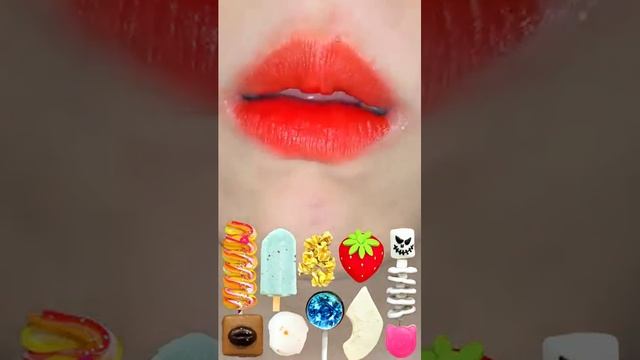ASMR EMOJI ЗВУК ПОЕДАНИЯ ЕДЫ MUKBANG мята мороженое печенье моти сухофрукты ch смотреть онлайн