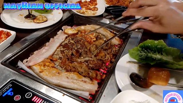 Lunchdate in Buffet Korean BBQ Restaurant смотреть онлайн