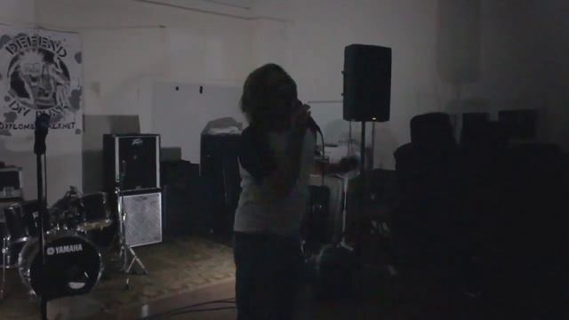 Eva Ras - DIY & Cry @ Fabrika Avtonomia w/ N.N. & Niboowin (16.7.19) смотреть онлайн