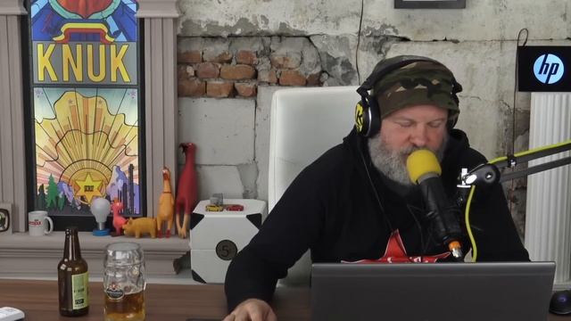 KNUK 38 - in care povestim despre islanda, politisii care au arestat niste copii si altele смотреть онлайн
