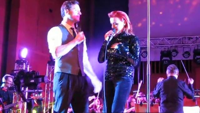 Рут Колева feat. Орлин Павлов - Вместо мен (live @ Bulgaria hall) смотреть онлайн