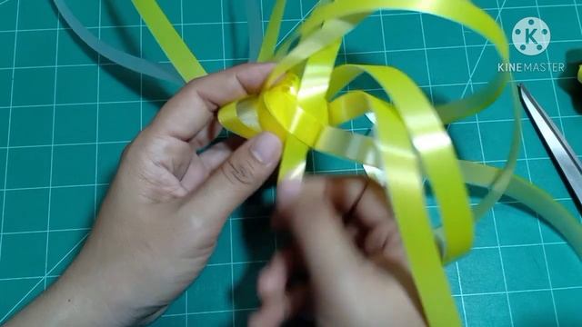 วิธีพับเหรียญโปรยทาน ดอกดาวพระศุกร์🌼🎀 แม่เหมียวน้องป๋อ /Diy ribbon follow смотреть онлайн