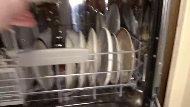 Dishwasher load. смотреть онлайн