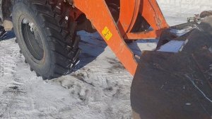 фронтальный погрузчик