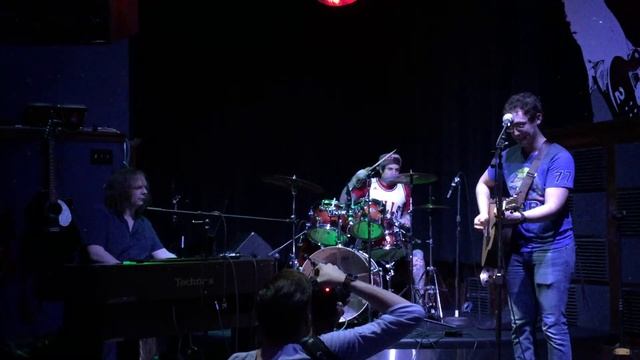 Adam Linder- Rivers End (Original Song- Live at Even Flow W/ Full Band) смотреть онлайн