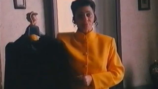 Фрагмент из фильма "Национальная бомба" о великом и могучем смотреть онлайн