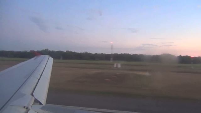 Taca Airlines San Salvador/ Comalapa Arrival смотреть онлайн