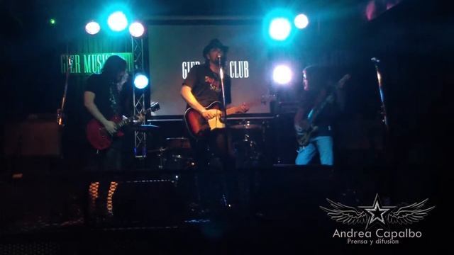 LA SOMBRA DEL CACIQUE - Old Love (Eric Clapton) смотреть онлайн