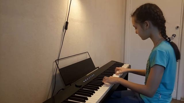 Играю «Солдатский марш» (Р. Шуман) смотреть онлайн