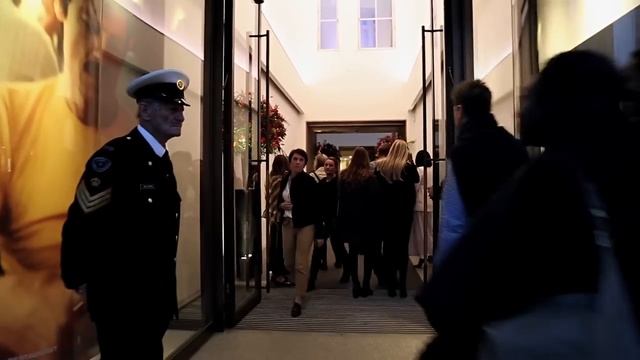 Cuppy Hosts #AfricaNow 2016 At Bonhams смотреть онлайн