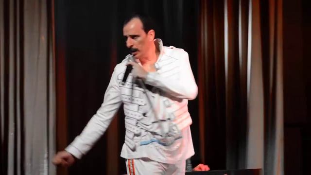 UNDER PRESSURE REINA MADRE QUEEN ---ph Fabian De Vita--- смотреть онлайн