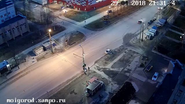 По тротуару в магазин! смотреть онлайн