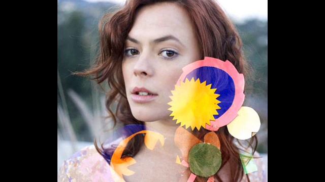 Trouble is a friend - Lenka Kripac смотреть онлайн