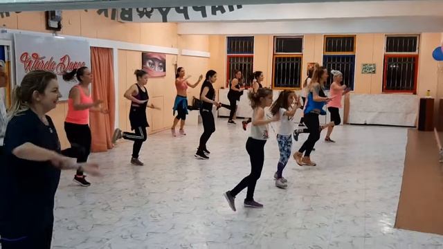 ZUMBA Burgas with Gery- Barbaraza смотреть онлайн