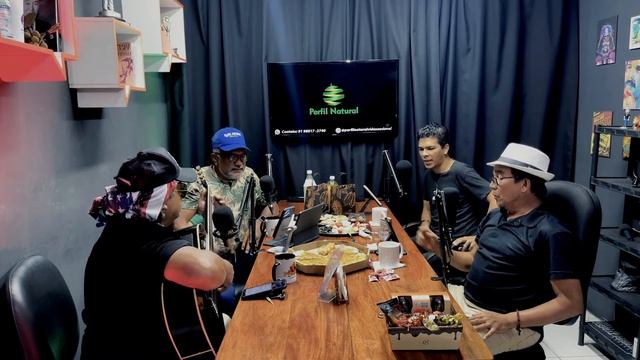 Jurandy, Haroldo Reis e Walbinho dos Teclados l #014 Pitomba Podcast смотреть онлайн