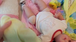 Ева приехала в гости к её прабабушке