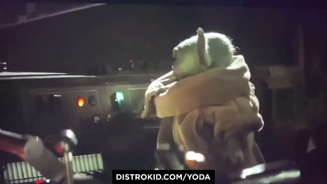 Baby Yoda plays: Nolan - Survival Prod. Slick Ross 🎶 смотреть онлайн