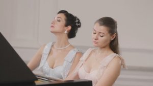-Ж. Оффенбах "Баркарола" 
-Исп. Фортепианный дуэт ST-duo 
Софья Сахнова и Антонина Лузько