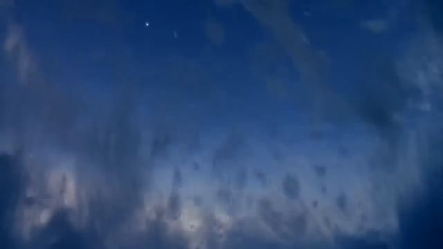 Boston Whaler 285 Conquest - iboats.com смотреть онлайн