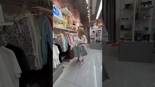 Широкий выбор трендовой одежды - Бутики «CHARM FASHION»