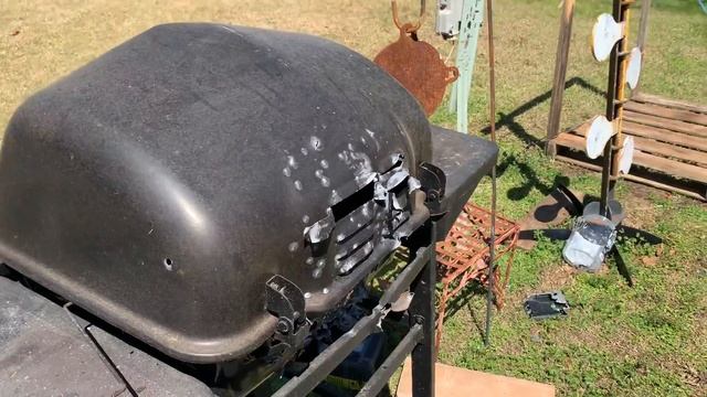 12 Gauge 00 Buckshot VS Cheap Grill смотреть онлайн