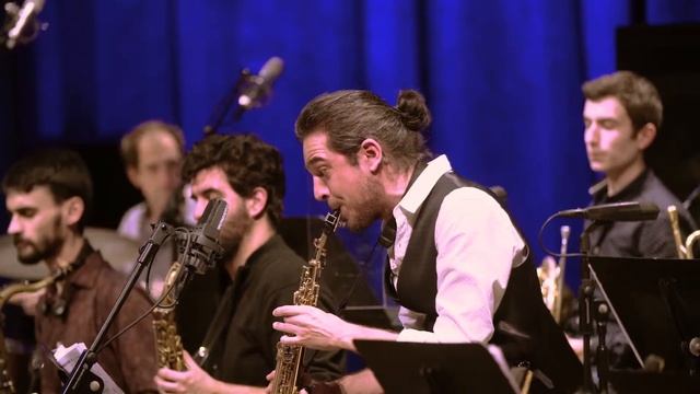 Néstor Giménez Orchestra - Consagració (Rite) - 13 - Ancestres (Ancestors)