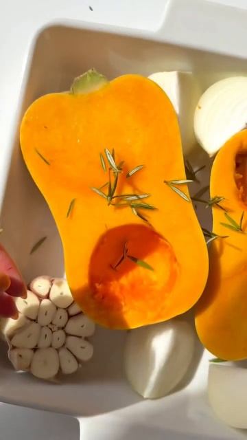 PUMPKIN SOUP-Butterhand aka Lucie смотреть онлайн