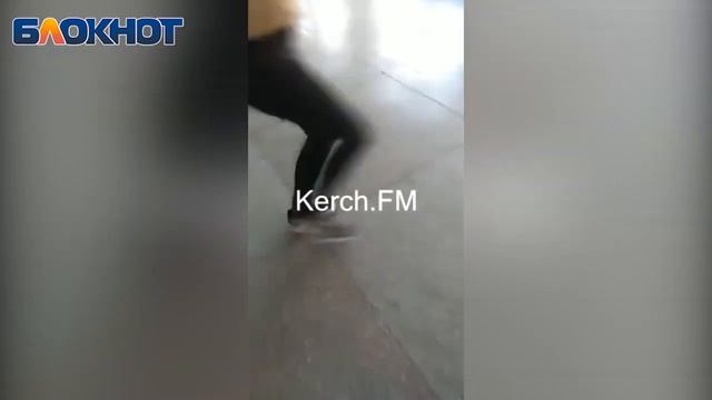 Съемка в колледже во время стрельбы. Керчь смотреть онлайн